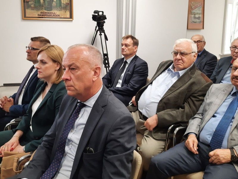 8 lipca 2022 r. w Zachodniej Izbie Przemysłowo Handlowej w Gorzowie Wlkp. zorganizowano konferencję „Ukraina – obecna sytuacja gospodarcza i perspektywy udziału polskich przedsiębiorców w procesie jej odbudowy”