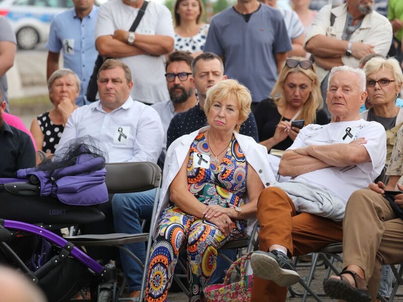 19 sierpnia 2022 r. Spotkanie z Donaldem Tuskiem w Krośnie Odrzańskim na temat katastrofy ekologicznej w Odrze