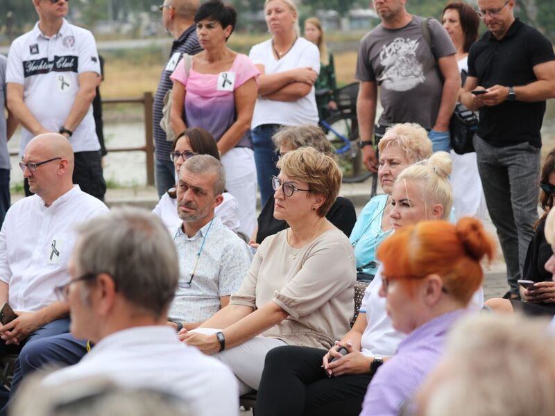 19 sierpnia 2022 r. Spotkanie z Donaldem Tuskiem w Krośnie Odrzańskim na temat katastrofy ekologicznej w Odrze