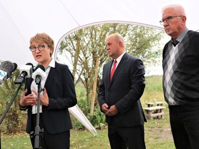 22 sierpnia 2022 r. w Cigacicach (gmina Sulechów) nad Odrą, w Przystani Tu, podpisano porozumienie czterech marszałków Polski zachodniej w sprawie programu ratunkowego dla Odry