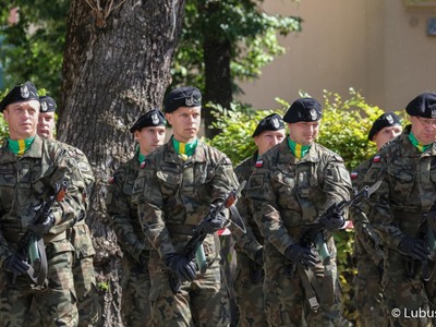 Uroczystości 83. rocznicy wybuchu II Wojny Światowej na Placu Bohaterów w Zielonej Górze