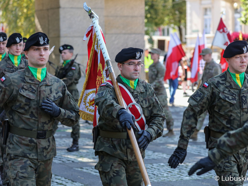 Uroczystości 83. rocznicy wybuchu II Wojny Światowej na Placu Bohaterów w Zielonej Górze