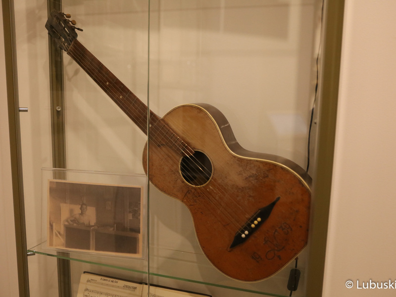 Eksponaty zmodernizowanego Muzeum Woldenberczyków w Dobiegniewie.