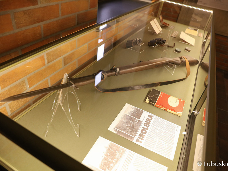 Eksponaty zmodernizowanego Muzeum Woldenberczyków w Dobiegniewie.