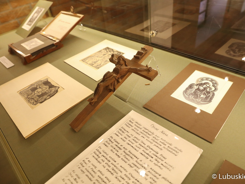 Eksponaty zmodernizowanego Muzeum Woldenberczyków w Dobiegniewie.
