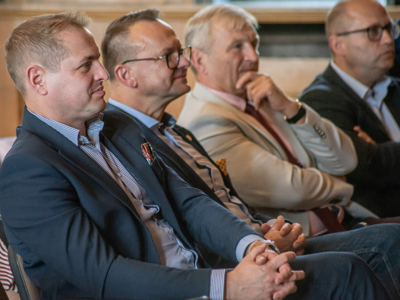 Powitanie medalistów mistrzostw świata i Europy w kajakarstwie