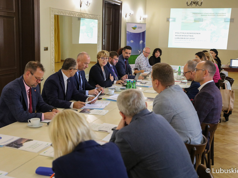 Posiedzenie Wojewódzkiej Rady Samorządowej w Regionalnym Centrum Animacji Kultury w Zielonej Górze