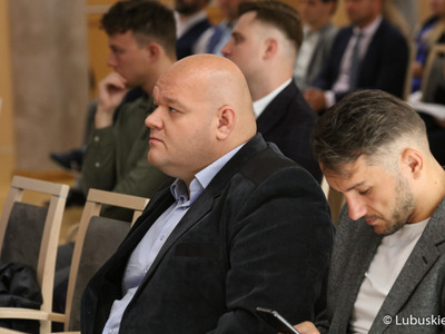 Uczestnicy Lubuskiego Forum Innowacji w Sali Kolumnowej urzędu marszałkowskiego w Zielonej Górze