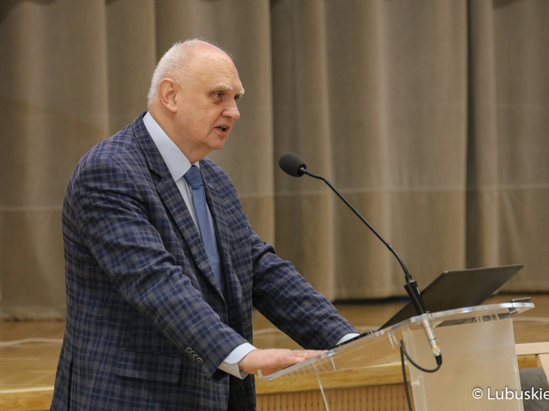 Prof. dr hab. Marek Banaszkiewicz podczas Lubuskiego Forum Innowacji w Sali Kolumnowej urzędu marszałkowskiego w Zielonej Górze