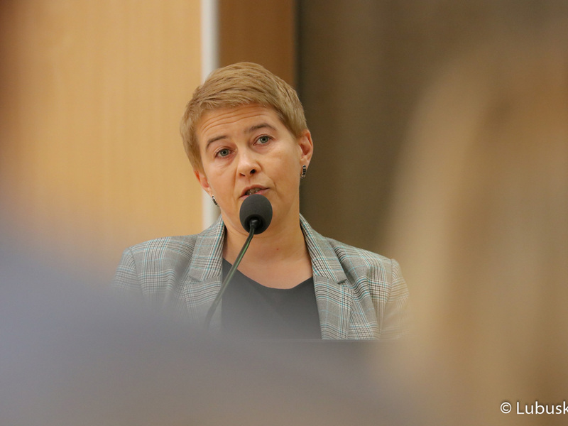Dr hab. inż. Maria Mrówczyńska, prof UZ podczas Lubuskiego Forum Innowacji w Sali Kolumnowej urzędu marszałkowskiego w Zielonej Górze
