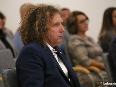 Prezydent Sopotu Jacek Karnowski na debacie samorządowej w Muzeum Ziemi Lubuskiej w Zielonej Górze 