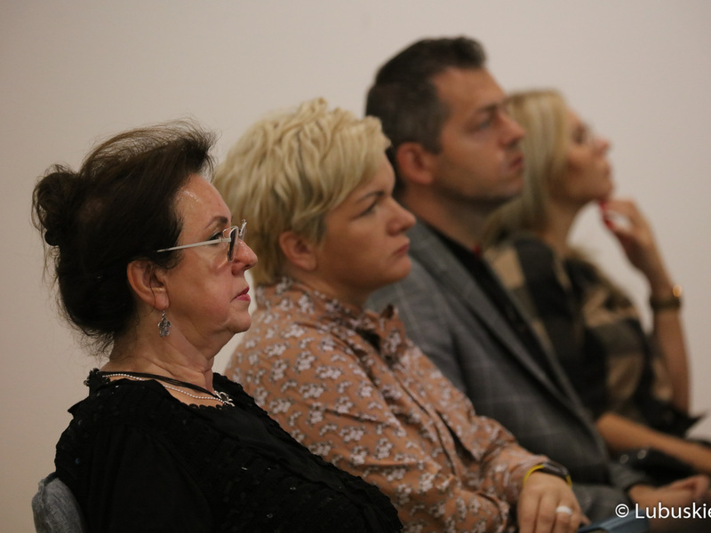 Uczestnicy debaty samorządowej w Muzeum Ziemi Lubuskiej w Zielonej Górze
