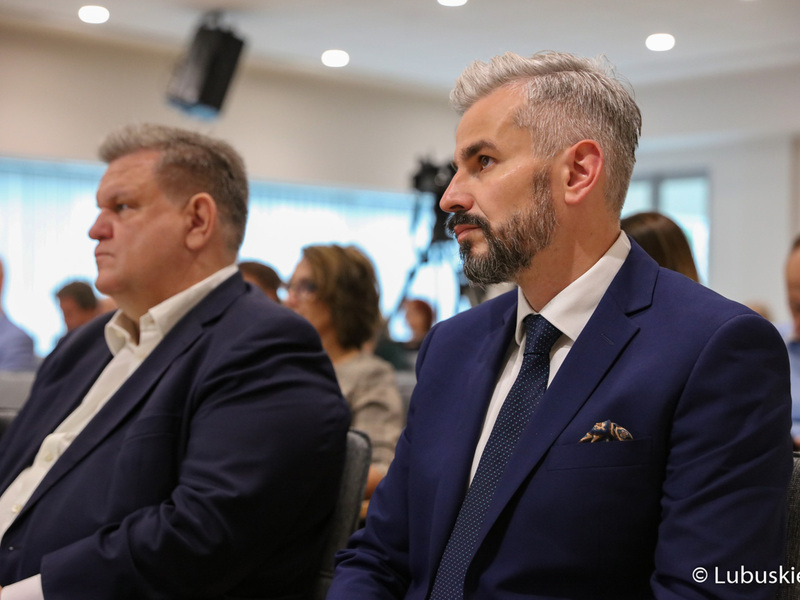 Uczestnicy debaty samorządowej w Muzeum Ziemi Lubuskiej w Zielonej Górze
