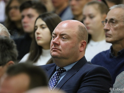 Prof. UZ dr hab. n. med. Paweł Golusiński podczas inauguracji roku akademickiego na Uniwersytecie Zielonogórskim. 