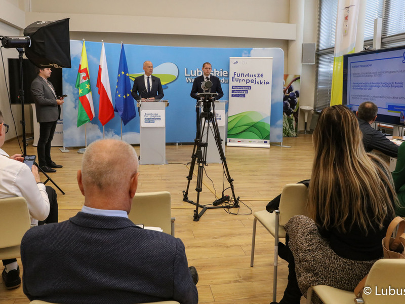 Konferencja prasowa dotycząca ogłoszenia faktu podpisania Kontraktu Programowego przez Województwo Lubuskie.