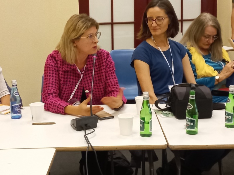 XIV Ogólnopolski Kongres Kobiet we wrocławskiej Hali Stulecia i Wrocławskim Centrum Kongresowym. Hasło przewodnie to: Moc jest w nas! Kobiety na rzecz pokoju, równości, klimatu i demokracji.
