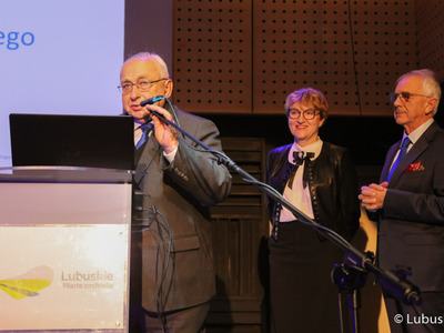 Uczestnicy pierwszego dnia Kongresu Gospodarczego Lubuskie 2022 w Centrum Kreatywnej Kultury przy zielonogórskim Regionalnym Centrum Animacji Kultury 