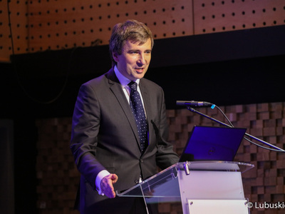 Dr hab. Andrzej Rzońca, prof. SGH – Kolegium Analiz Ekonomicznych Szkoły Głównej Handlowej 