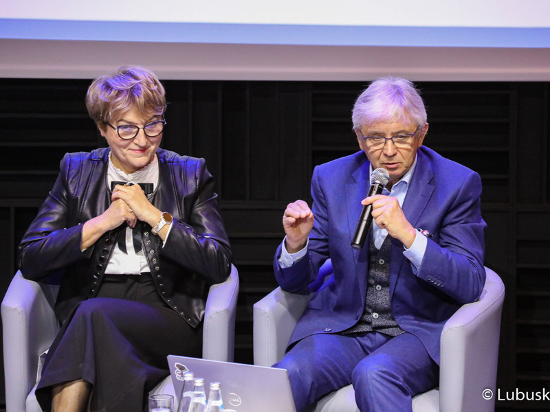 Uczestnicy pierwszego dnia Kongresu Gospodarczego Lubuskie 2022 w Centrum Kreatywnej Kultury przy zielonogórskim Regionalnym Centrum Animacji Kultury