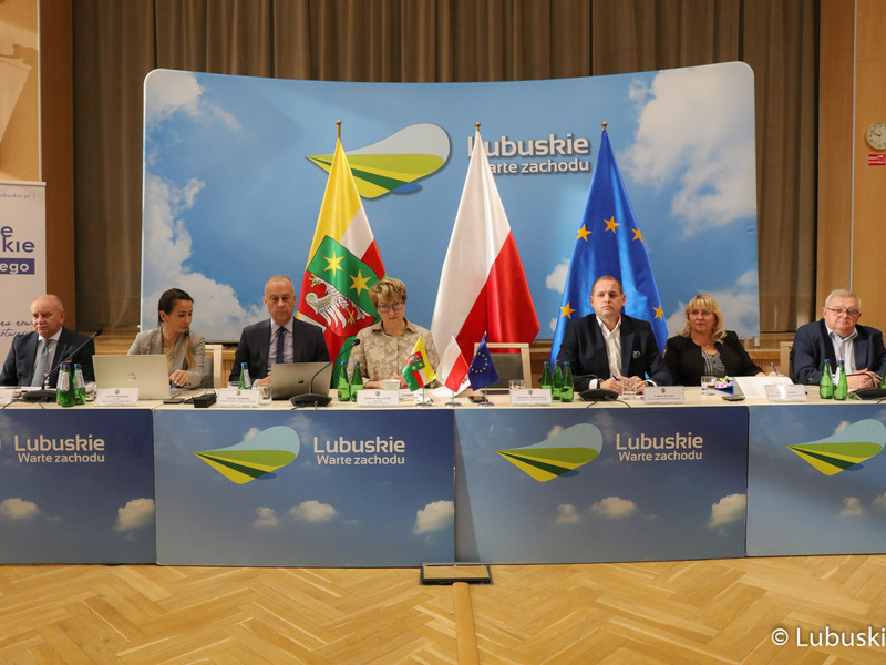 Negocjacje programu z Komisją Europejską w Sali Kolumnowej Urzędu Marszałkowskiego Województwa Lubuskiego