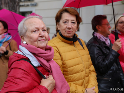 Uczestniczki Różowego Marszu w Zielonej Górze
