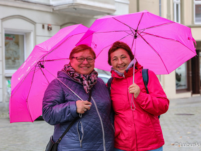 Uczestniczki Różowego Marszu w Zielonej Górze