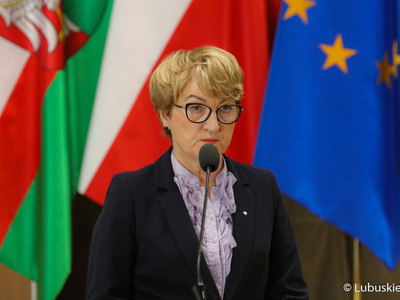 Marszałek Elżbieta Anna Polak.