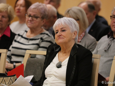 Uczestnicy obrad Ogólnopolskiego Porozumienia Rad Seniorów w urzędzie marszałkowskim w Zielonej Górze