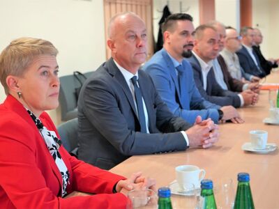 27 października 2022 r. Dzień promocyjny nowego kierunku kształcenia na UZ - Inżynierii Lotniczej - w siedzibie Wydziału Mechanicznego Uniwersytetu Zielonogórskiego