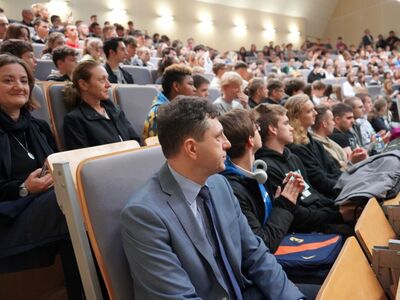 27 października 2022 r. Dzień promocyjny nowego kierunku kształcenia na UZ - Inżynierii Lotniczej - w siedzibie Wydziału Mechanicznego Uniwersytetu Zielonogórskiego