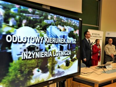 27 października 2022 r. Dzień promocyjny nowego kierunku kształcenia na UZ - Inżynierii Lotniczej - w siedzibie Wydziału Mechanicznego Uniwersytetu Zielonogórskiego