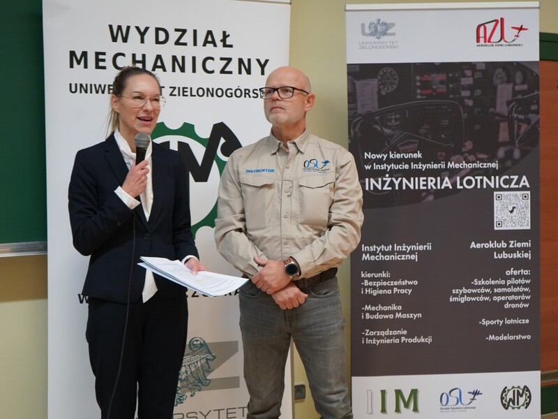 27 października 2022 r. Dzień promocyjny nowego kierunku kształcenia na UZ - Inżynierii Lotniczej - w siedzibie Wydziału Mechanicznego Uniwersytetu Zielonogórskiego