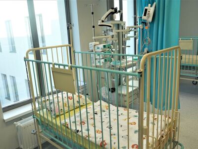 2 listopada 2022 r. rozpoczęły się przenosiny oddziałów zielonogórskiego Szpitala Uniwersyteckiego do Centrum Zdrowia Matki i Dziecka. Z tej okazji odbył się briefing prasowy. 