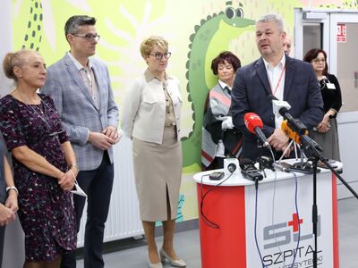2 listopada 2022 r. rozpoczęły się przenosiny oddziałów zielonogórskiego Szpitala Uniwersyteckiego do Centrum Zdrowia Matki i Dziecka. Z tej okazji odbył się briefing prasowy. 