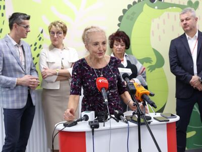 2 listopada 2022 r. rozpoczęły się przenosiny oddziałów zielonogórskiego Szpitala Uniwersyteckiego do Centrum Zdrowia Matki i Dziecka. Z tej okazji odbył się briefing prasowy. 