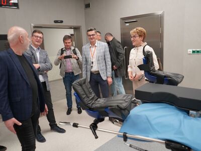 2 listopada 2022 r. rozpoczęły się przenosiny oddziałów zielonogórskiego Szpitala Uniwersyteckiego do Centrum Zdrowia Matki i Dziecka. Z tej okazji odbył się briefing prasowy. 
