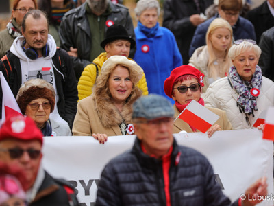 Uczestnicy Marszu Niepodległości w Zielonej Górze
