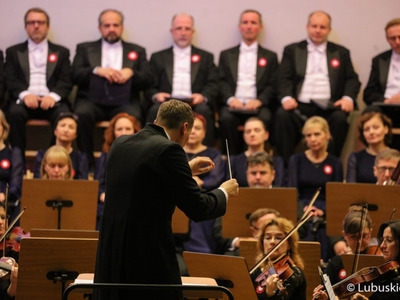 Koncert w Filharmonii Zielonogórskiej zorganizowany z okazji obchodów Święta Niepodległości