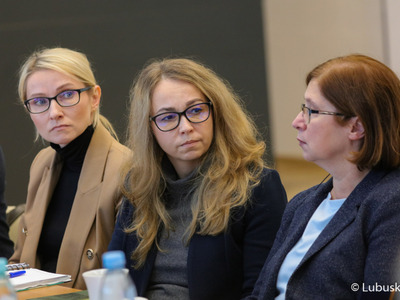 Uczestnicy spotkania zespołu do spraw rewitalizacji Odry
