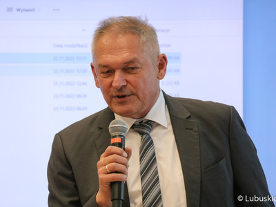 Uczestnik spotkania zespołu do spraw rewitalizacji Odry
