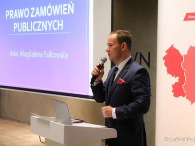 Dyrektor Biura Współpracy zagranicznej UMWL Radosław Brodzik
