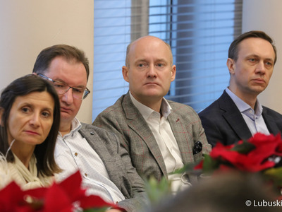Spotkanie rady klinicystów w sali prasowej Urzędu Marszałkowskiego Województwa Lubuskiego w Zielonej Górze
