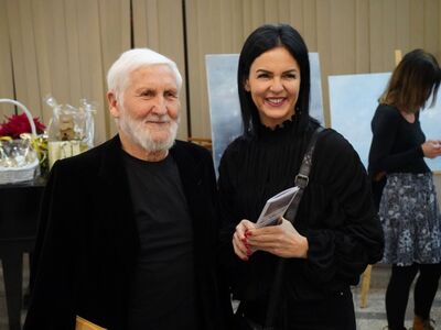 2 grudnia 2022 r. w Galerii Biblioteki Norwida w Zielonej Górze otwarto wystawę „Ku innej przestrzeni” z okazji 55 lat życia i twórczości Adama Bagińskiego w Winnym Grodzie. Pochodzący z Torunia artysta, który w  2019 roku odebrał z rąk marszałek Elżbiety Anny Polak tytuł „Honorowego Obywatela Województwa Lubuskiego”, prezentuje na wystawie najnowsze obrazy olejne i akwarele. 