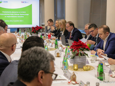 Posiedzenie plenarne Wojewódzkiej Rady Dialogu Społecznego w województwie lubuskim