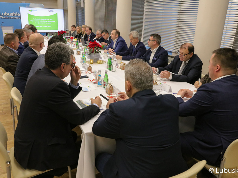 Posiedzenie plenarne Wojewódzkiej Rady Dialogu Społecznego w województwie lubuskim
