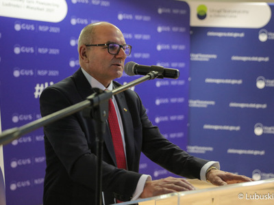 Dyrektor Urzędu Statystycznego w Zielonej Górze, Roman Fedak podzielił się refleksjami na temat tego, jak zmieniły się metody pracy statystyków, m.in. wraz z rozwojem technologii. 