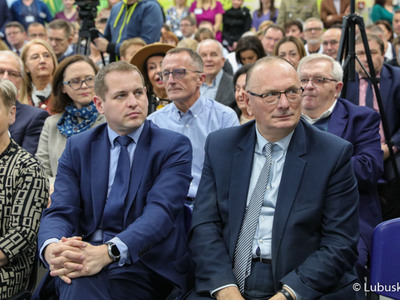 Uroczyste, oficjalne otwarcie Centrum Zdrowia Matki i Dziecka w Zielonej Górze