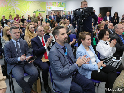 Uroczyste, oficjalne otwarcie Centrum Zdrowia Matki i Dziecka w Zielonej Górze