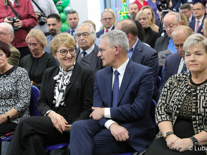Uroczyste, oficjalne otwarcie Centrum Zdrowia Matki i Dziecka w Zielonej Górze