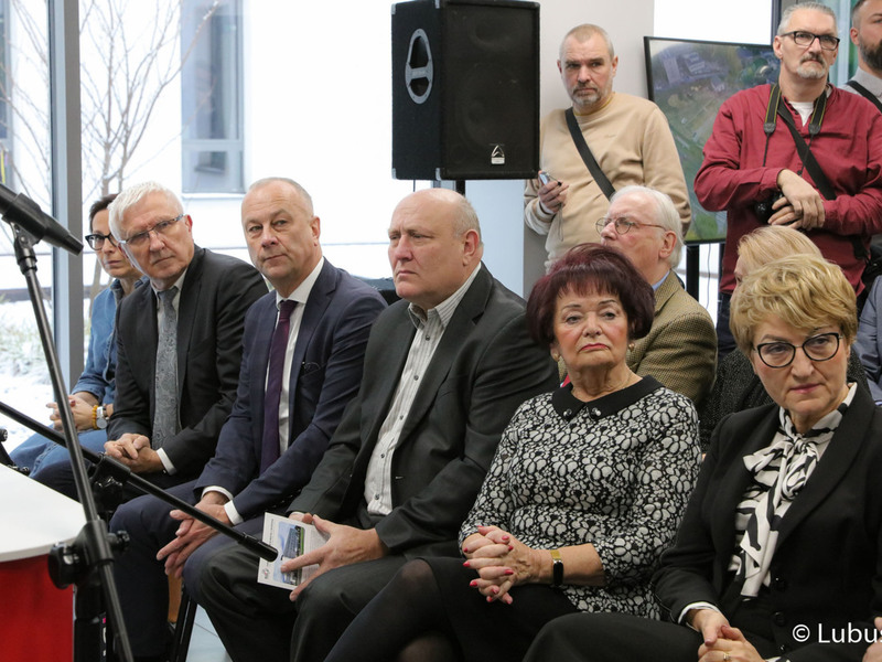 Uroczyste, oficjalne otwarcie Centrum Zdrowia Matki i Dziecka w Zielonej Górze